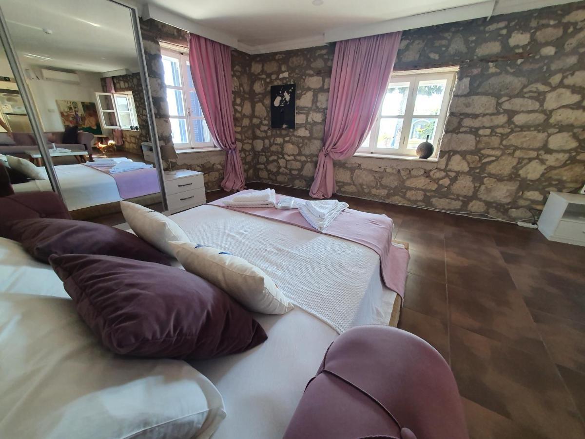 Leyla Suite Alacati Exterior photo